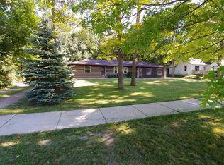 3499 Grange Hall Rd APT A, Holly, MI 48442