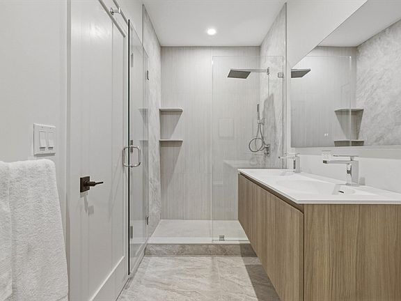5th image of 118 B St #201