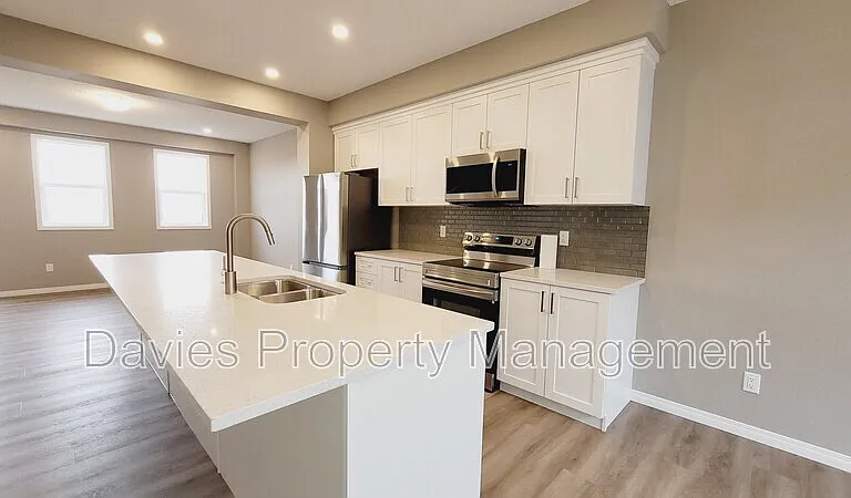 2072 Wonnacott Way SW #82 — Photo 3
