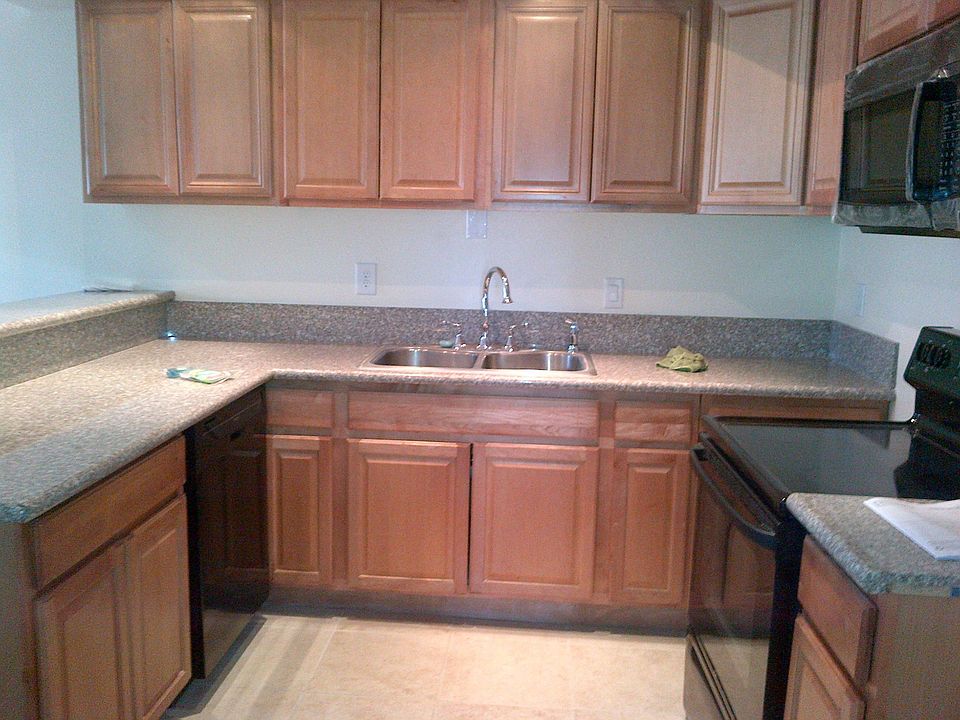1st image of 212 Estella Ave