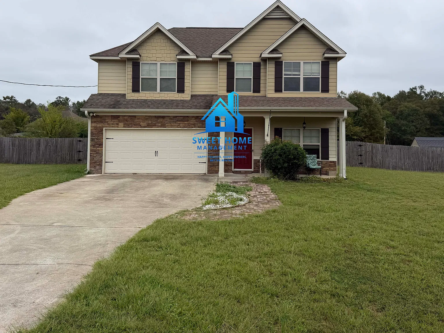 4 bed, 2048 sqft, $2,400 — Photo 1