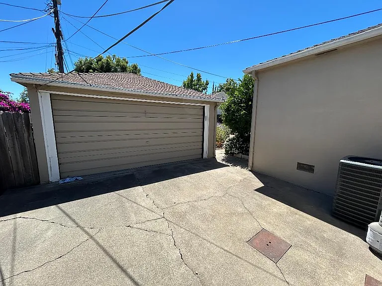 5214 M St — Photo 18