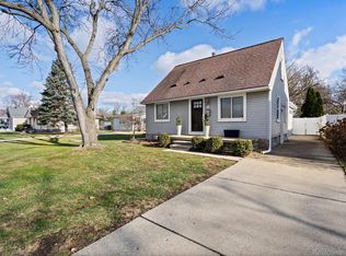 3220 Prairie Ave, Royal Oak, MI