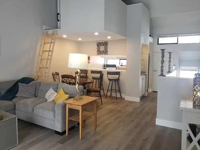 179A Tahoma Cir #179A — Photo 1