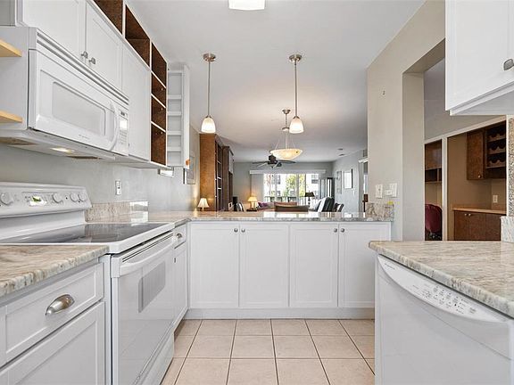 5th image of 150 Harborside Ave APT 303