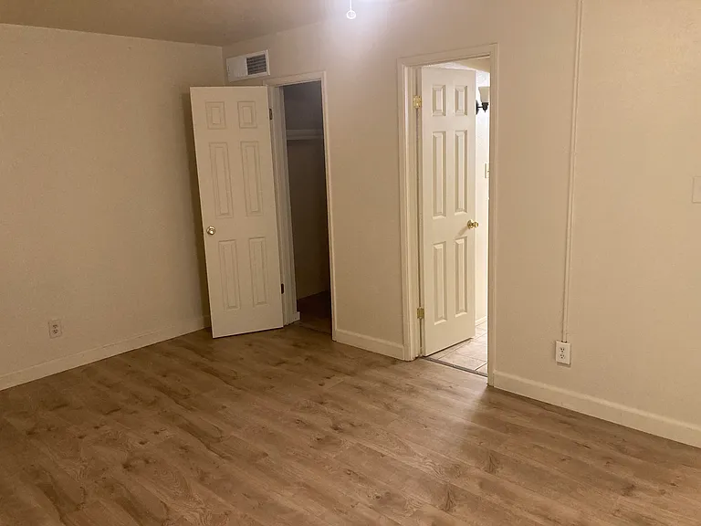 7029 Sorcey Rd — Photo 11