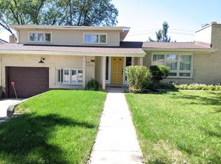 240 Poppy Ln, Bensenville, IL 60106