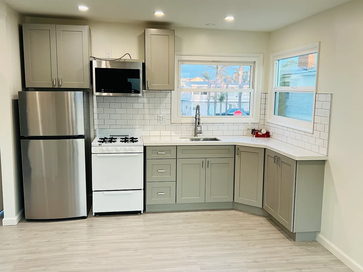 Kitchen - 15th St