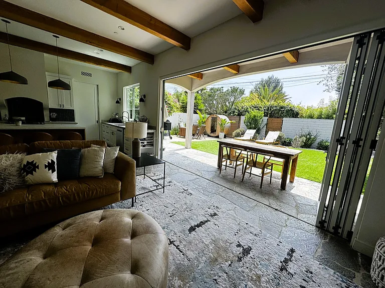241 Ruth Ave — Photo 4