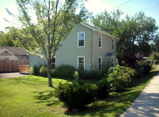 25231 W Claridan Ave, Antioch, IL 60002