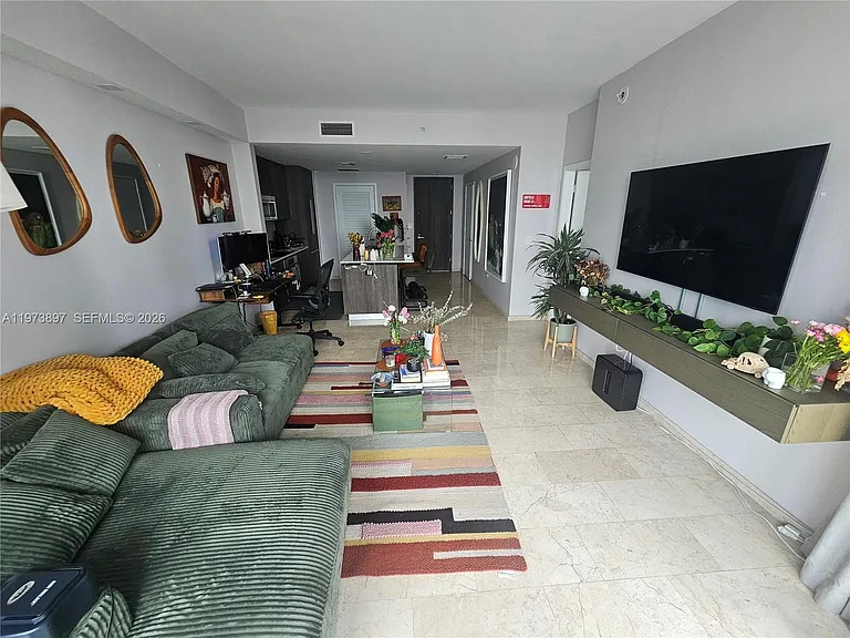 68 SE 6th St #1806 — Photo 6
