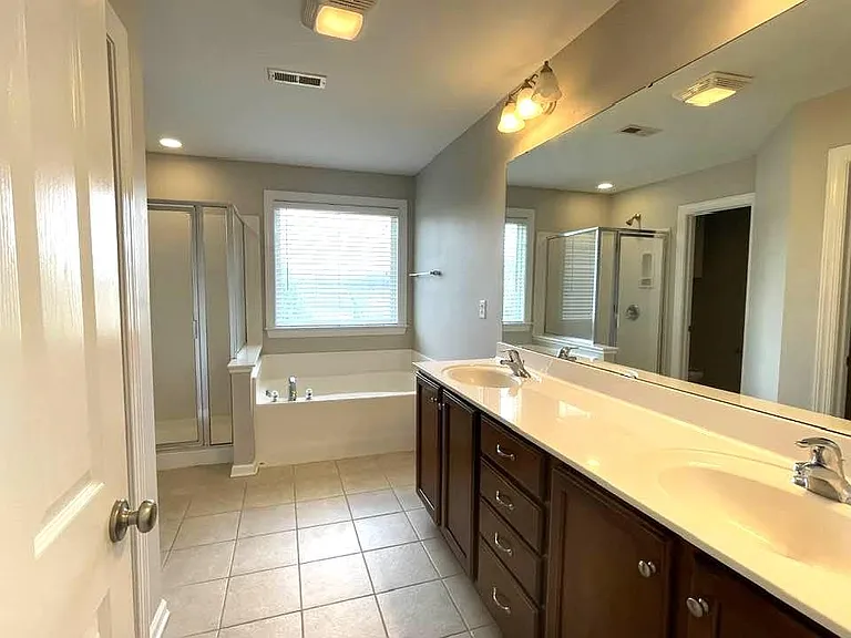10345 Falling Leaf Dr NW — Photo 29