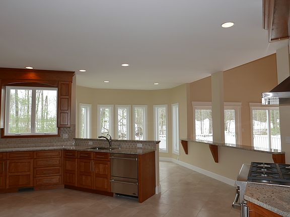 2nd image of 3 Indian Pipe Dr