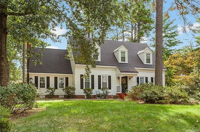 1st image of 8201 Westmeath Ln