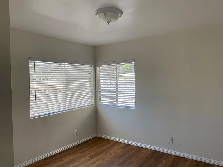 840 Haverford Ave #11 — Photo 12