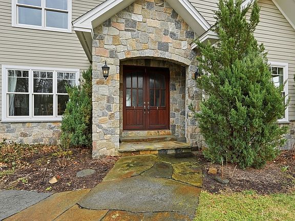 3rd image of 92 Masterson Rd