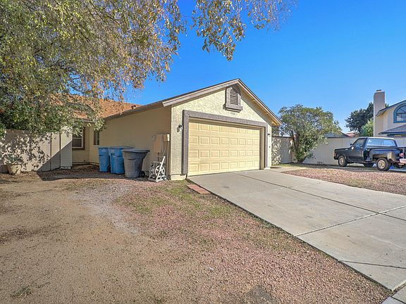 2nd image of 3702 W Villa Theresa Dr