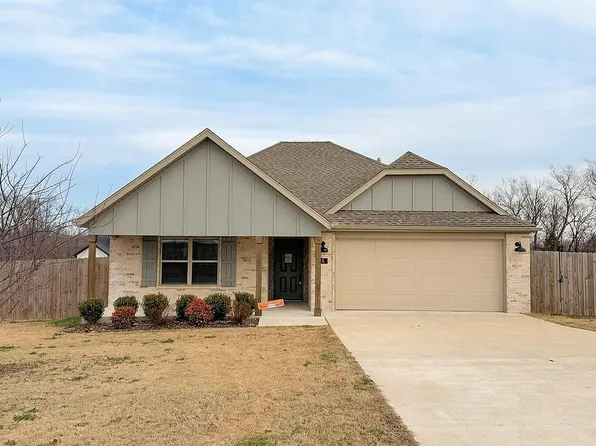 8 McDole Ln, Bella Vista, AR 72715