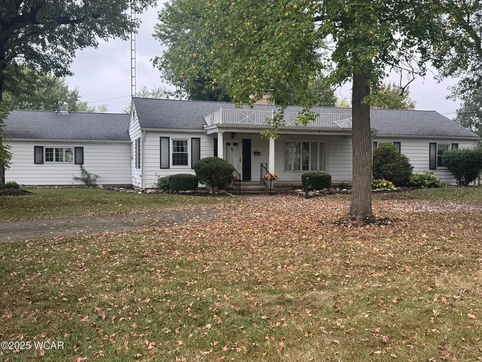 299 Marie Ave photo 1