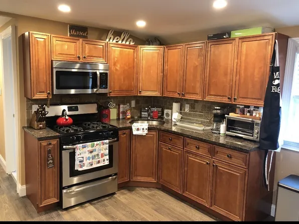 (undisclosed Address), Massapequa, NY 11758
