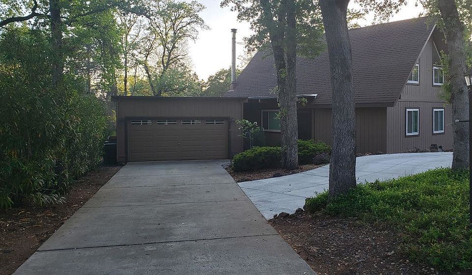 1st image of 12119 Torrey Pines Dr