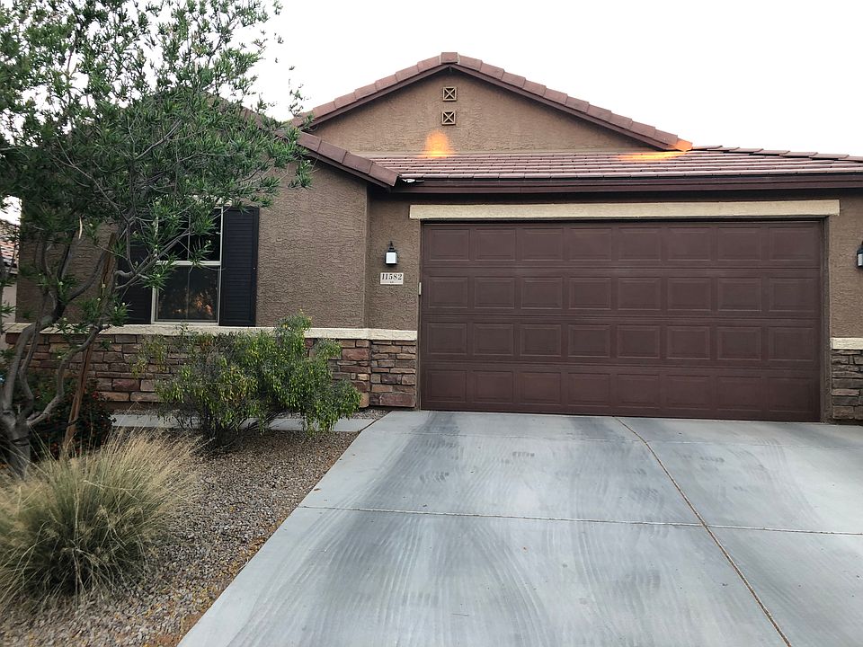 1st image of 11582 W Foxberry Dr