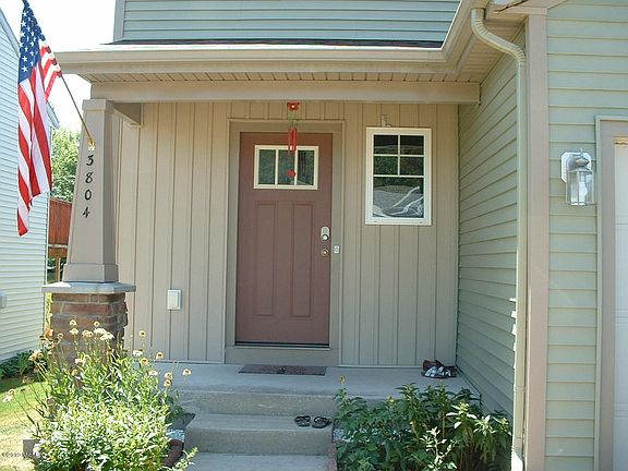 2nd image of 3804 Timberlake Ct SE