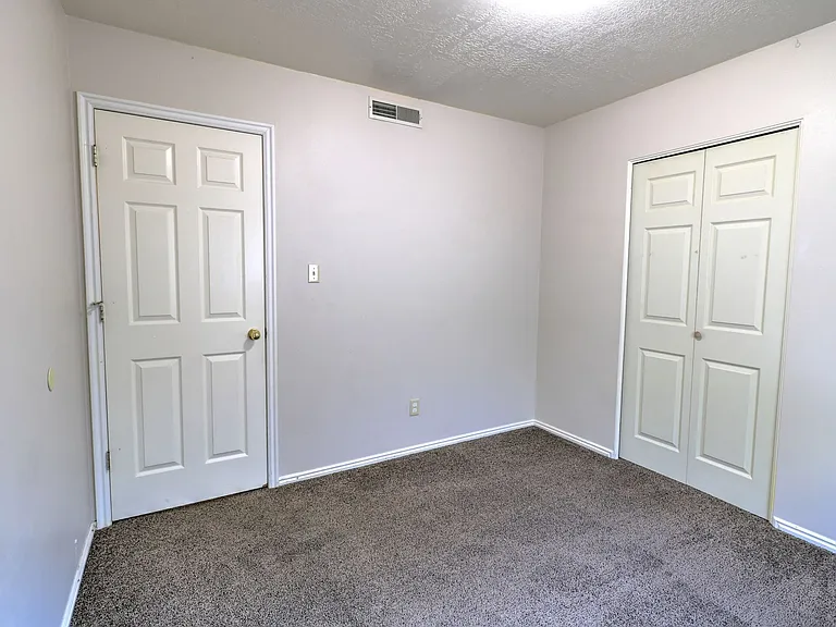 1273 Riverside Ave #11 — Photo 11