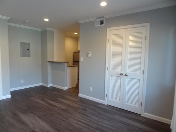 3rd image of 850 Jordan Avenue # First Floor