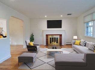 48 Anthony Cir, Newton, MA 02460