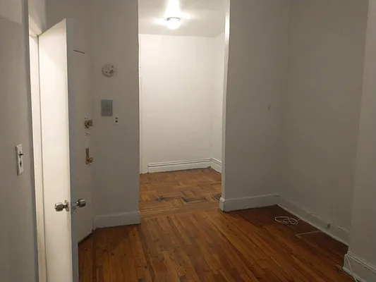 Rented by High Line NYC Realty Group | media 6