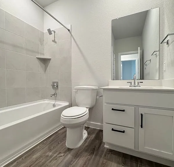 14702 Emerio Dr — Photo 4