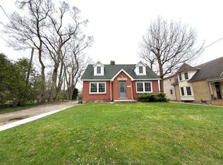 7061 Longwoods Rd, London, ON N6P1L2