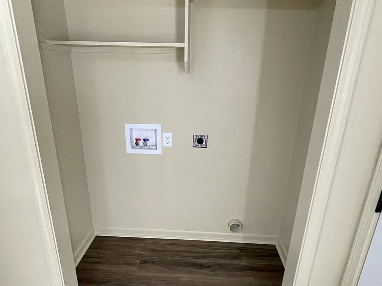 708 Shepard Dr #A — Photo 10