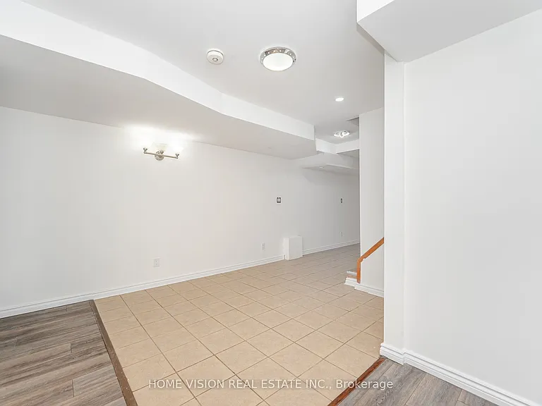 17 Atira Ave #BASEMENT — Photo 11