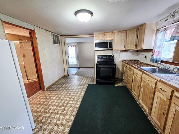 3rd image of 425 Liberty St