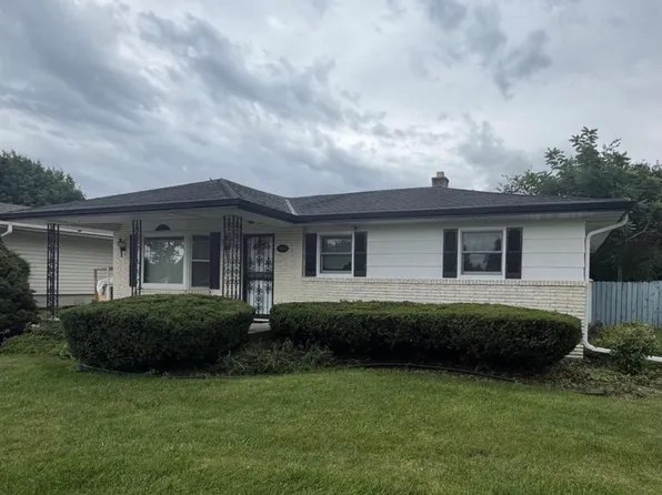 9109 Hulda Dr, Sturtevant, WI 53177