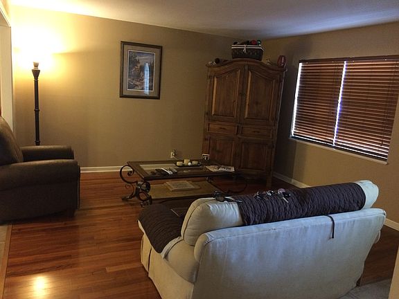 4th image of 4107 Arbor Dr