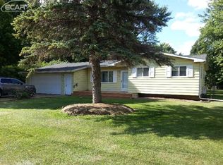 5224 Maple Ave, Swartz Creek, MI 48473