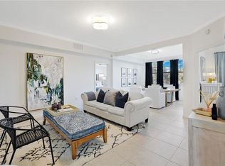 13010 Positano Cir APT 203, Naples, FL 34105