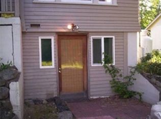 2510 20th St #B, Bremerton, WA 98312