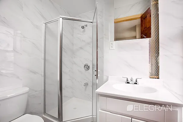 Rented by (Legacy) Elegran | media 4