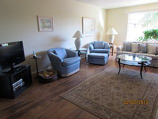 Living room 2