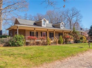 38 Downey Dr, Waynesville, NC 28786