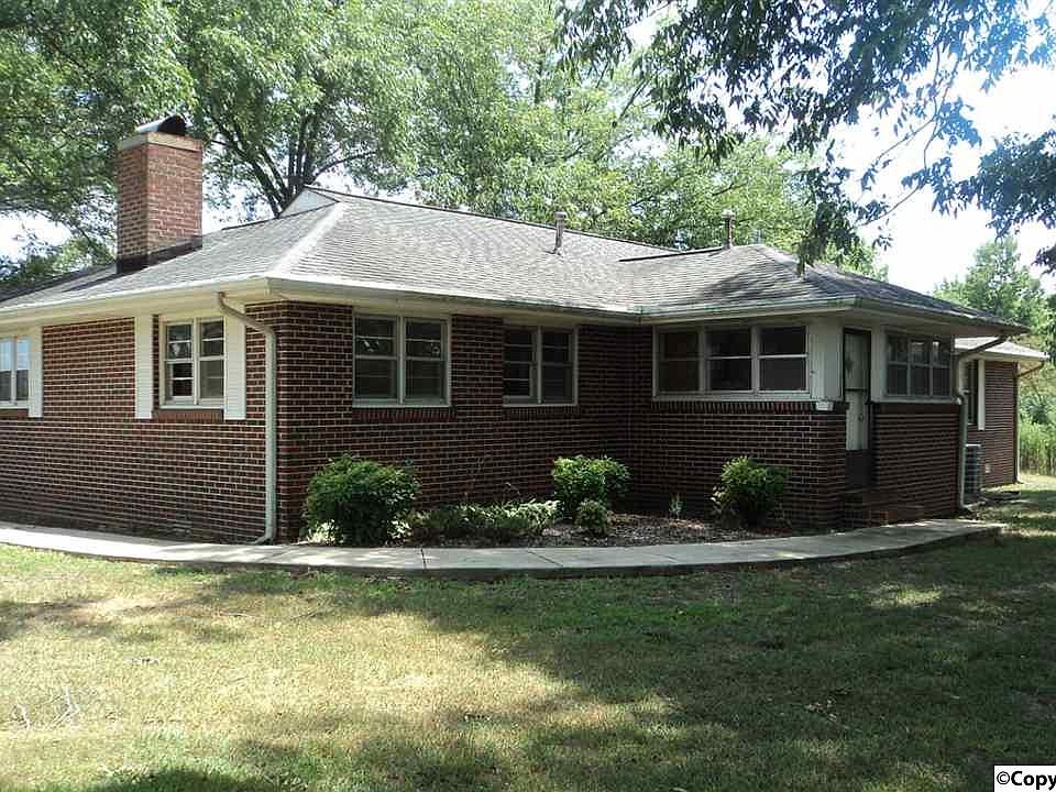 716 County Road 152, Crossville, AL 35962 | Zillow