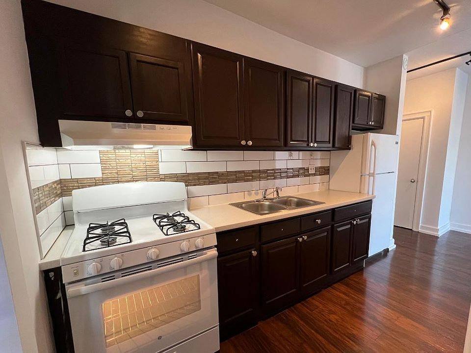 1st image of 161 Avenue C #C2