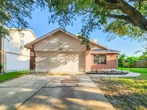 10606 Gold Finch Rd, Baytown, TX 77523