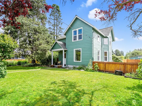 3110 Bennett Drive, Bellingham, WA 98225