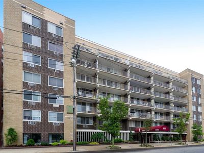 650 Shore Rd APT 2E, Long Beach, NY, 11561