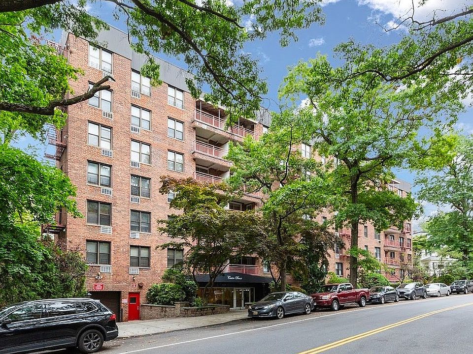 1st image of 43-25 Douglaston Pkwy Unit 6K